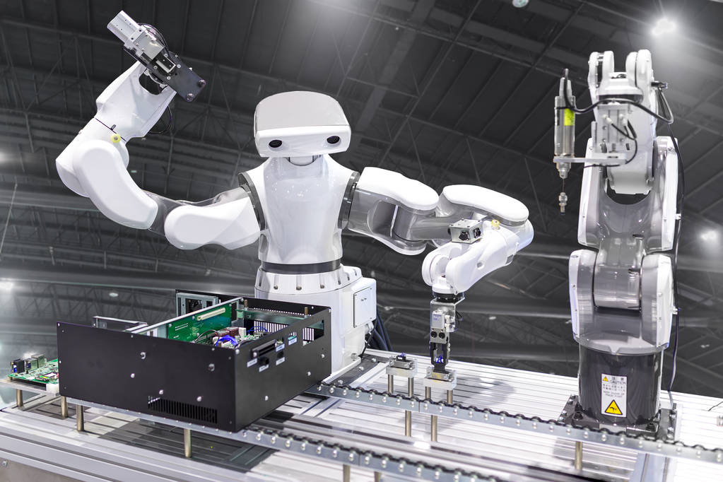 工业机器人产量大增中国制造智变加速(图1)